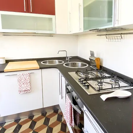 Apartment Elegant In The Heart Of The Marina Cagliari