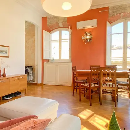 Apartment Elegant In The Heart Of The Marina Cagliari